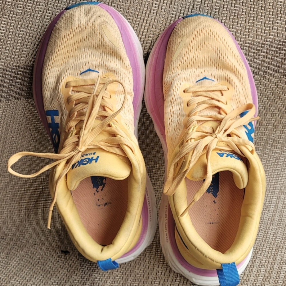 Hoka Bondi 8 Lemon Sherbet, Lavender, Blue and White 7.5B